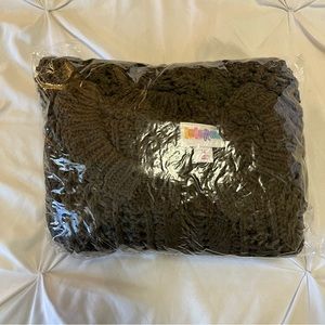 LuLaRoe Mariah Sweater NIB